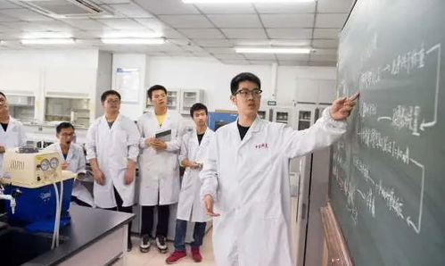 工科專業(yè)更新“錢景”榜單揭曉 通信工程榮登榜首，高薪前景引考生熱切關(guān)注